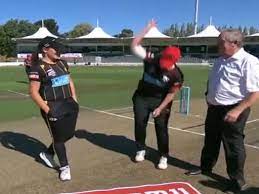 canterbury-magicians-captain-frankie-mackay-dramatically-bashes-coin-to-the-ground