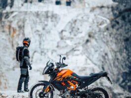 KTM 250 Adventure : Best Features के साथ 2.80 लाख रुपए में धमाल मचाने आ रहा है KTM कंपनी की Royal Bike